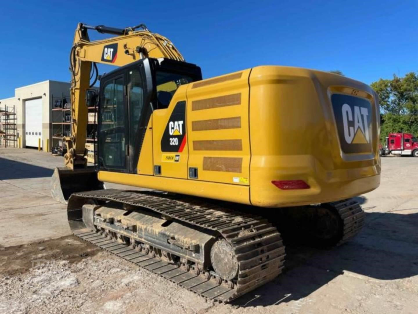 Caterpillar 320 Excavator