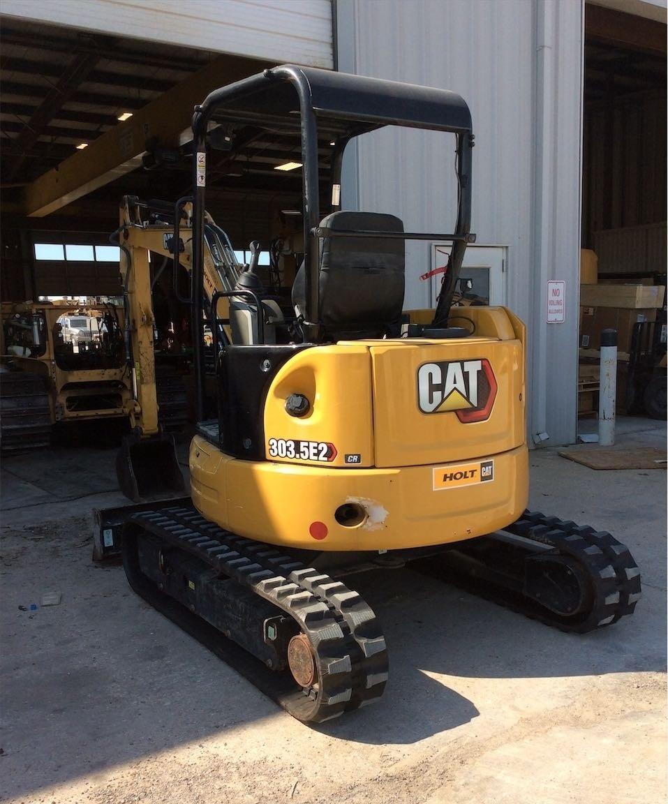 Cat 30350 CR Excavator