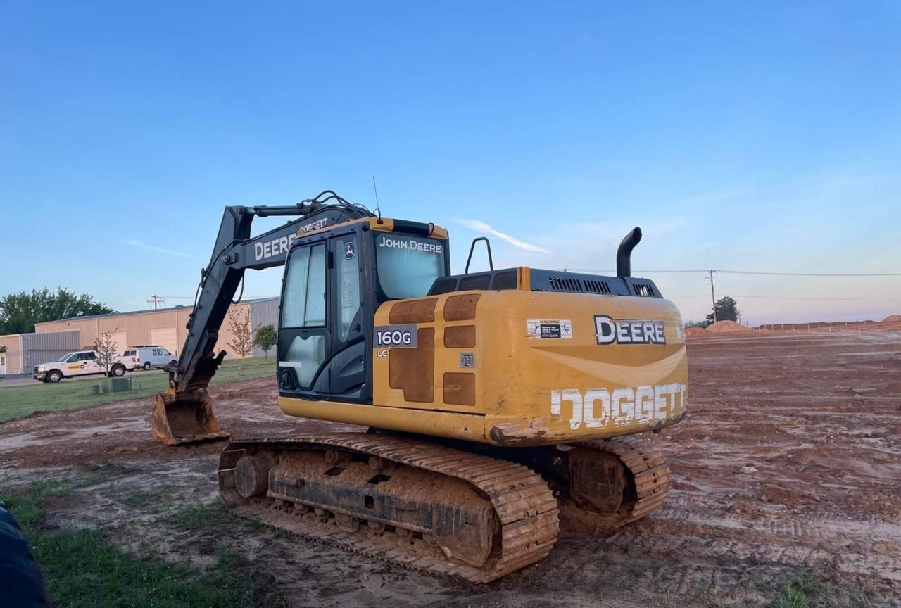 Deere 160G-LC Excavator