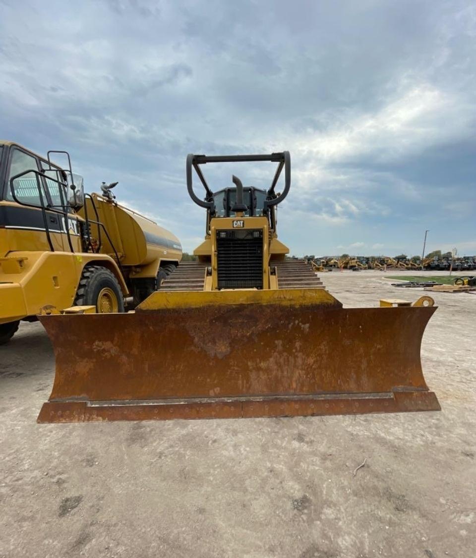 Cat D6N LGP Dozer