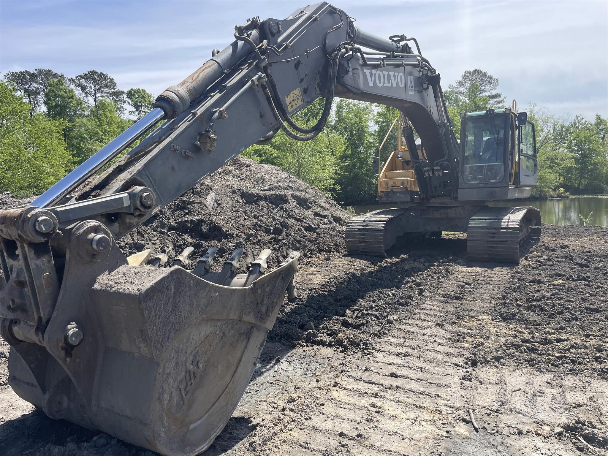 2016 Volvo Ec350El