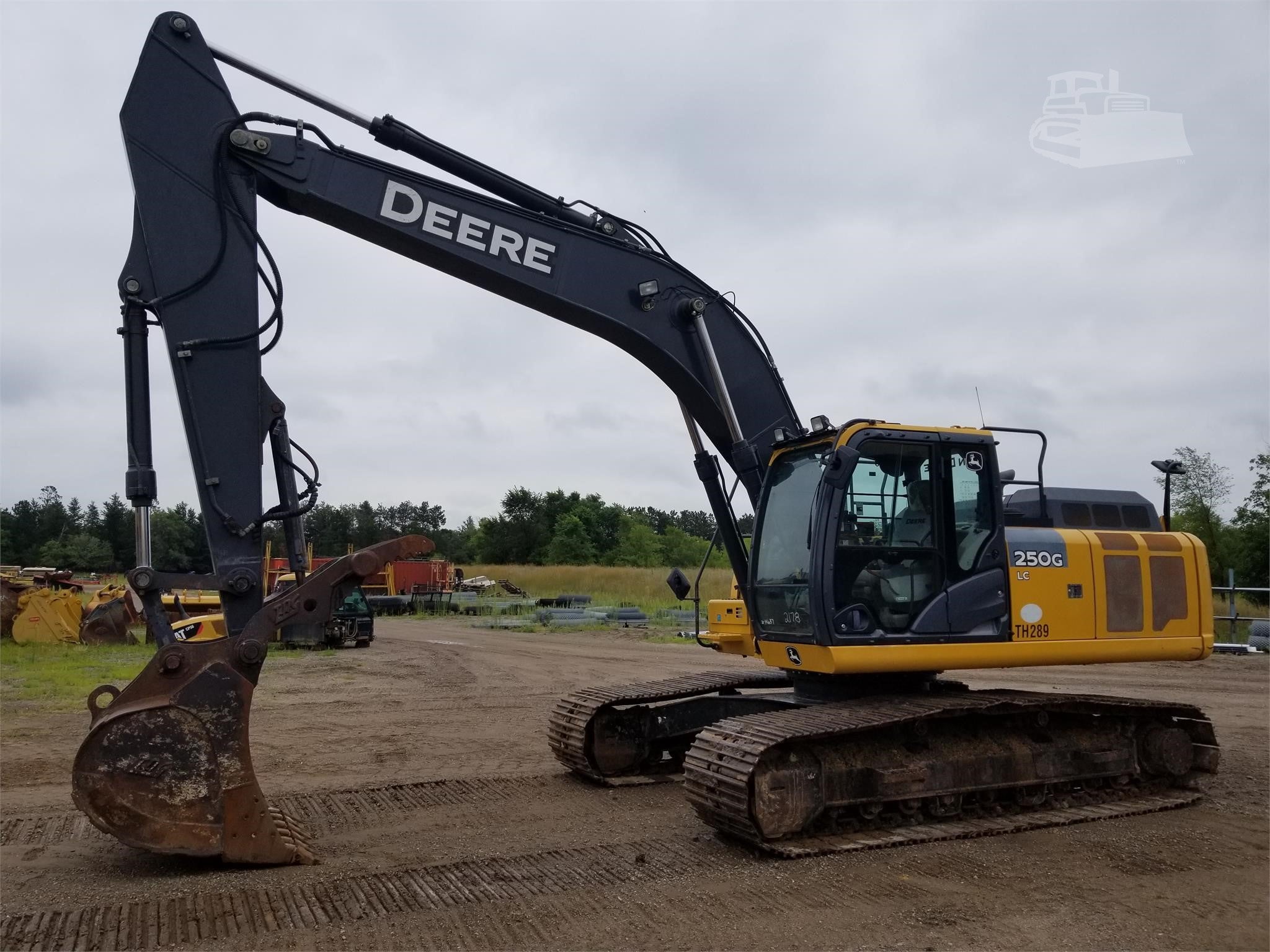 Deere 250G Excavator