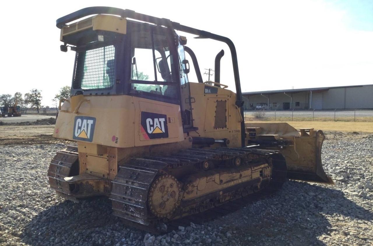 Cat D6K2LGP Dozer