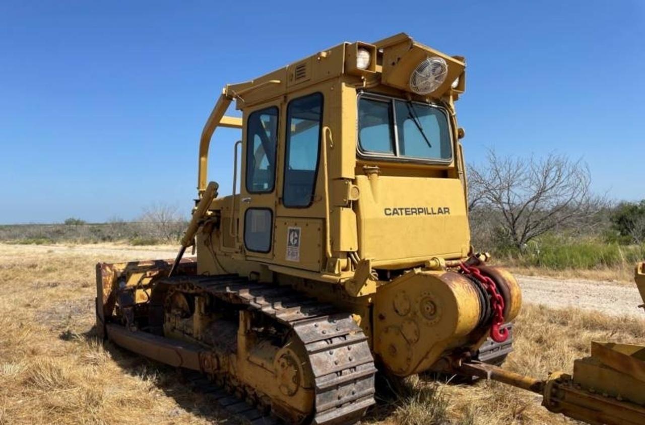 Cat D6D Dozer