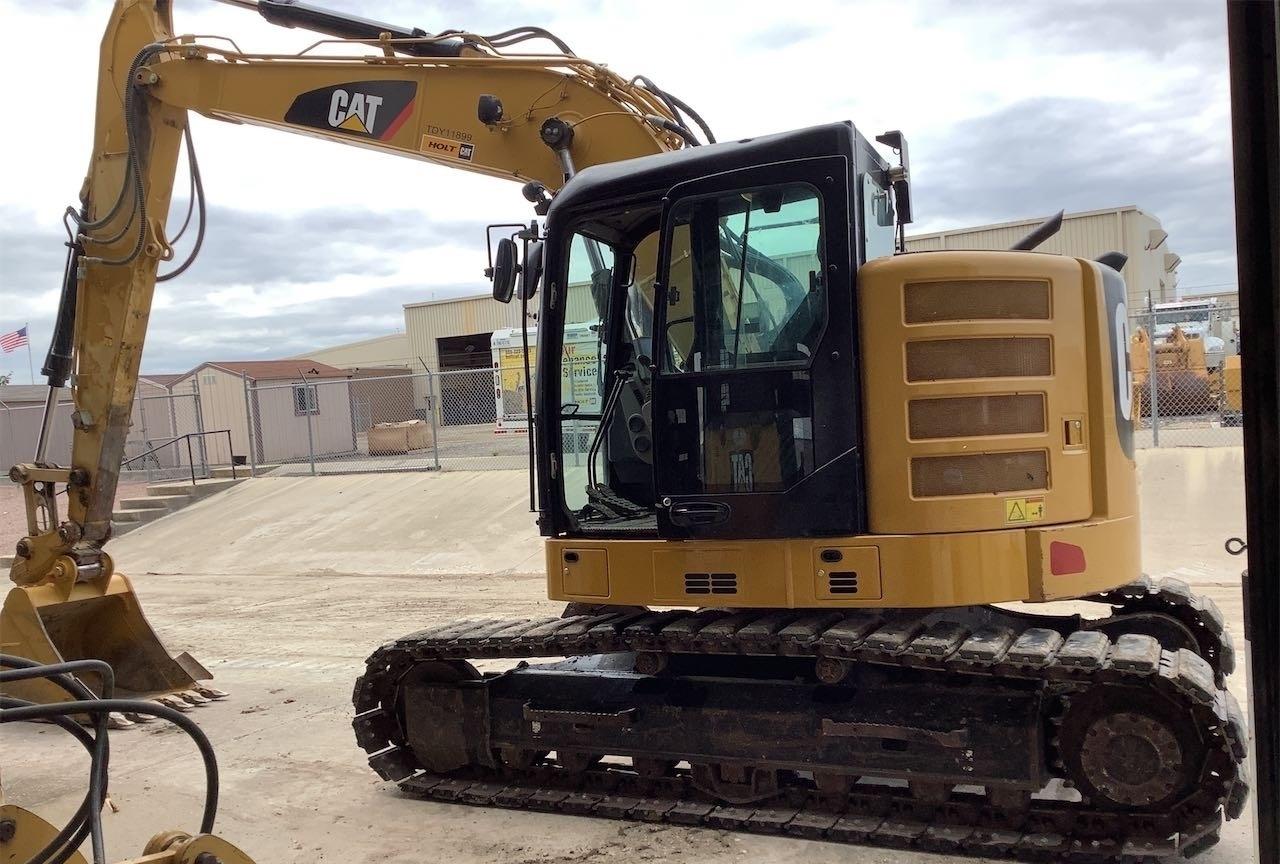 Cat 352 12 Excavator