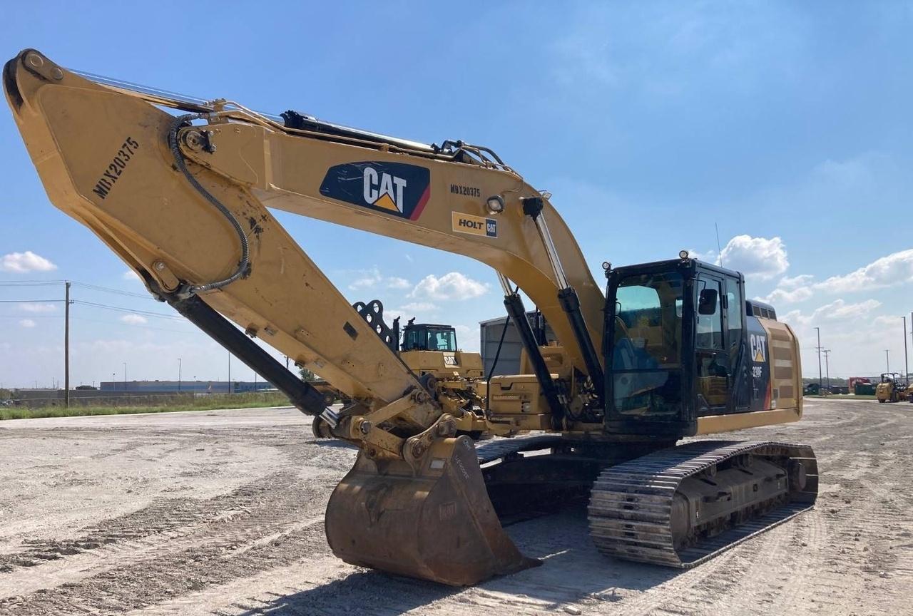 Deere 135G Excavator