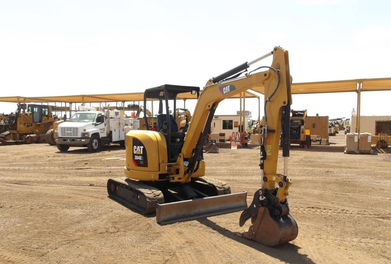 Cat 302.7DCR Excavator