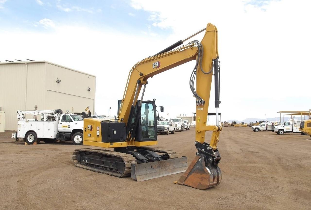 Cat 374DL Excavator