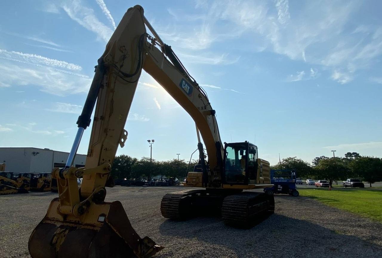 Cat 30350 CR Excavator